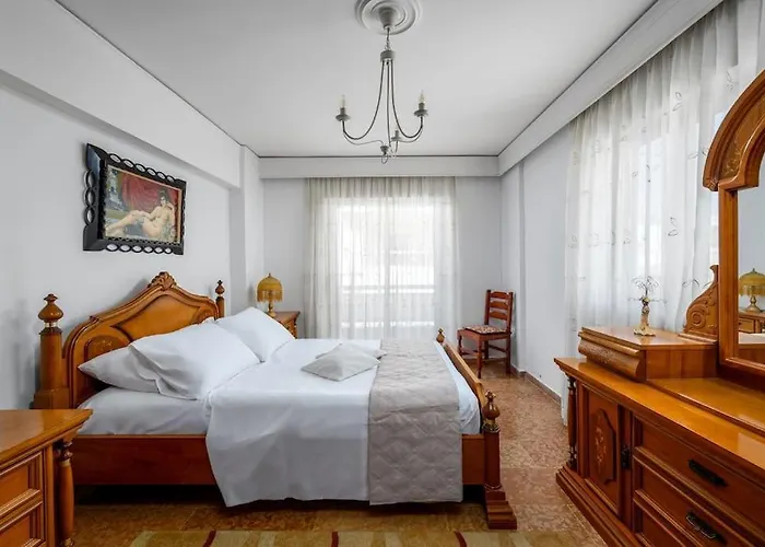 Anerades Center Rhodes City